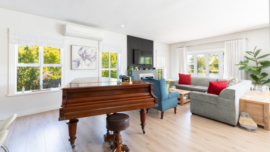 4 Bedroom Property for Sale in Val De Vie Estate Western Cape
